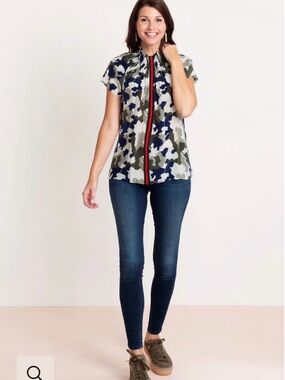 NWOT Rungolee 100% Pure Silk Brooklyn Camo Blouse size S